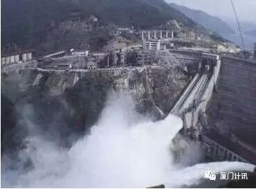 ��ҵ����·����